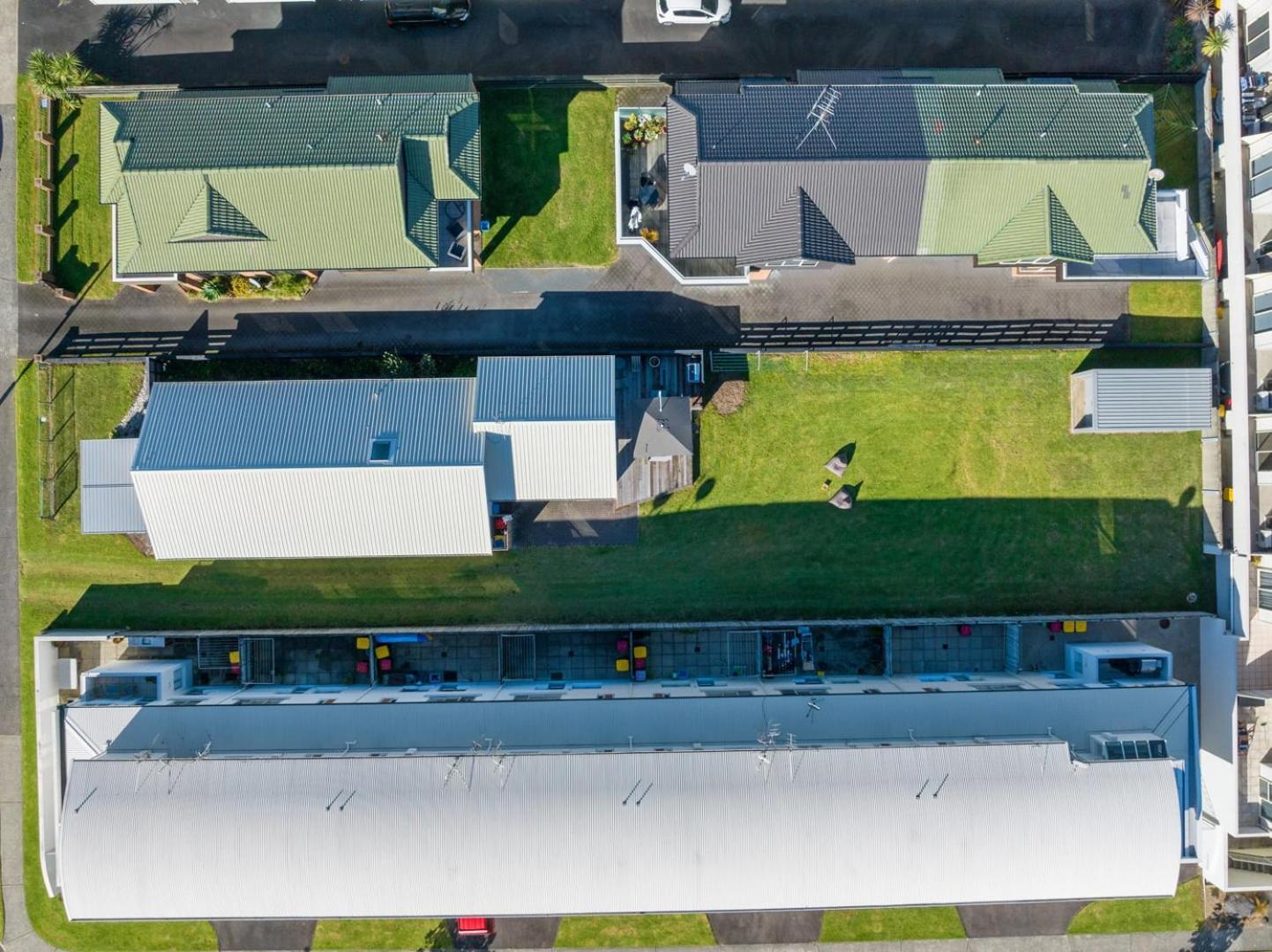 Villa The Iconic Kiwi Bach, Full Site Downtown Mount à Mount Maunganui Extérieur photo